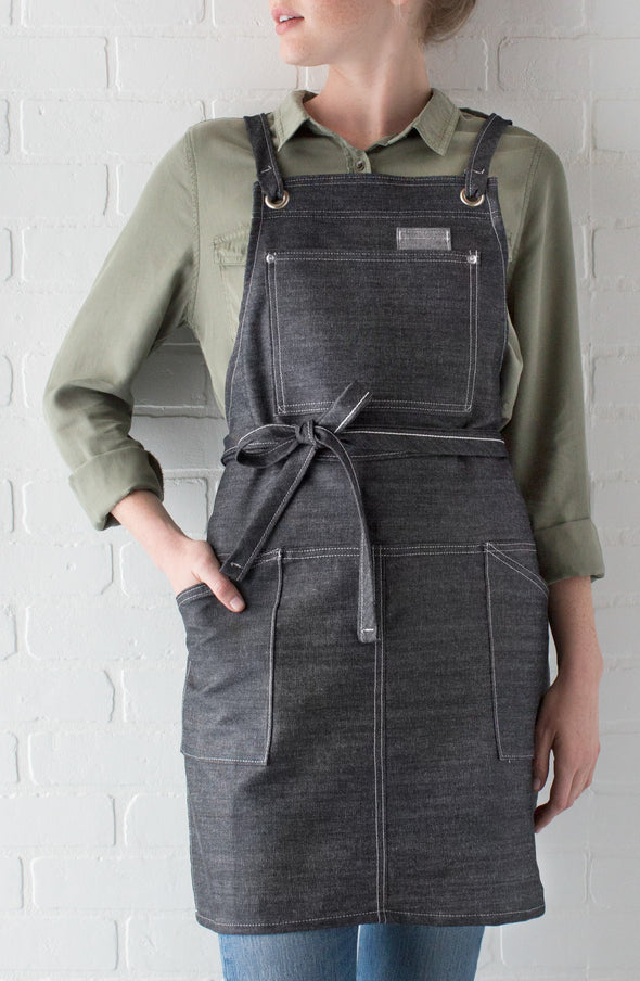 AMERICAN BKW DENIM CRISS CROSS APRON